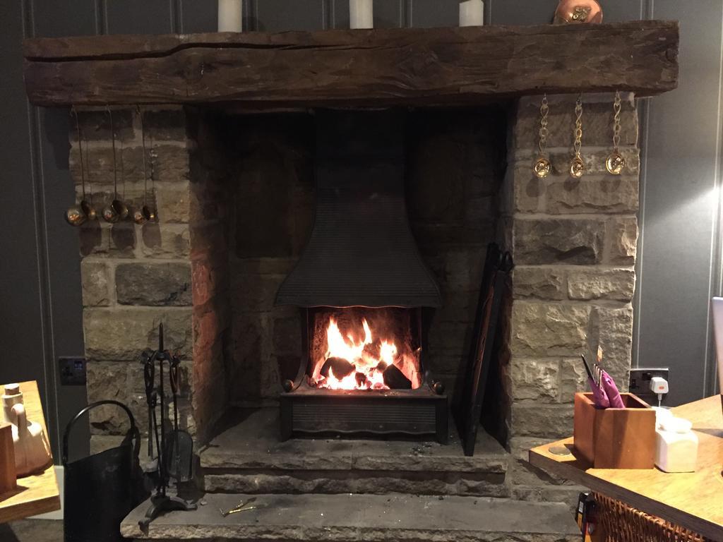 The Sycamore Inn Birch Vale Екстериор снимка