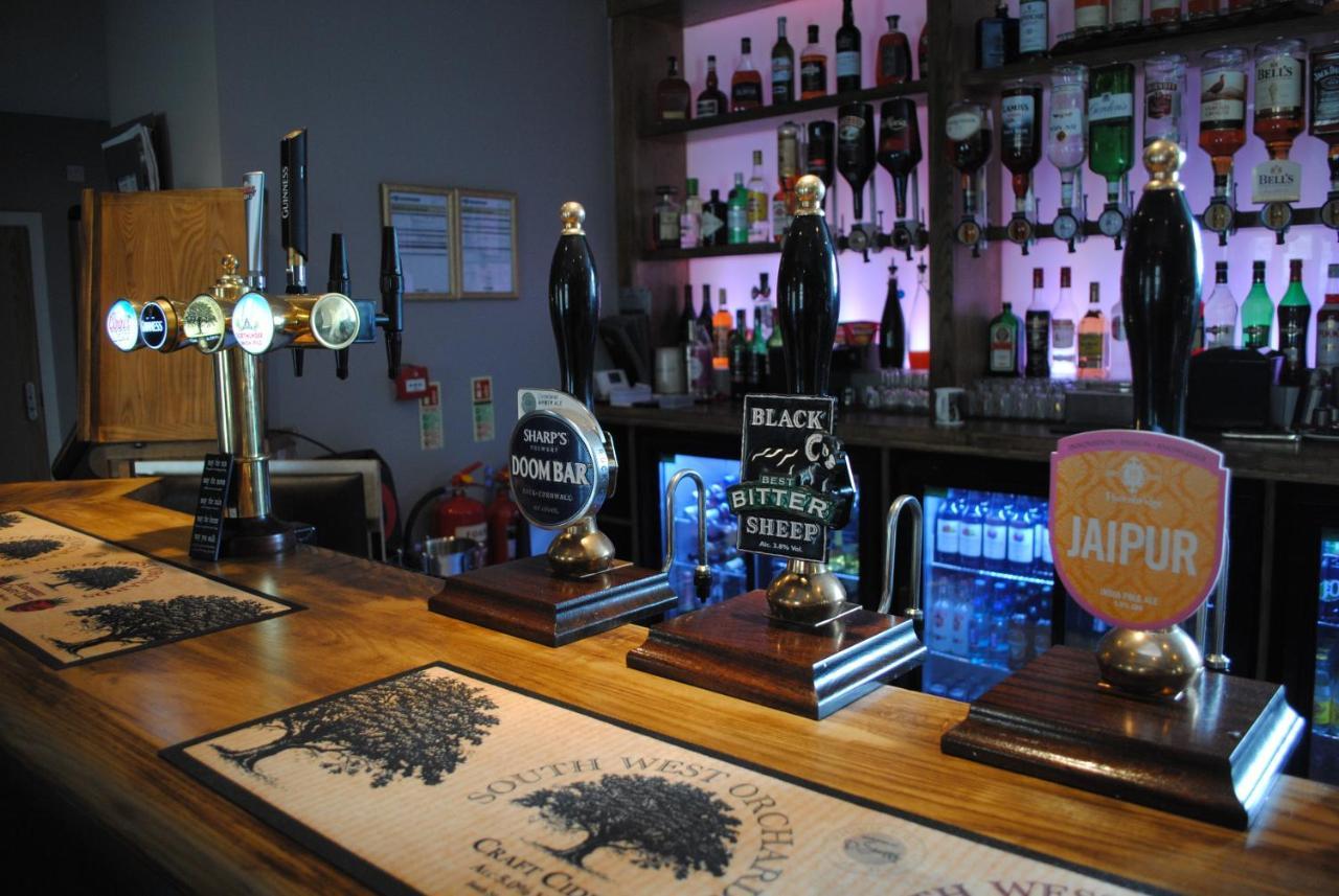The Sycamore Inn Birch Vale Екстериор снимка